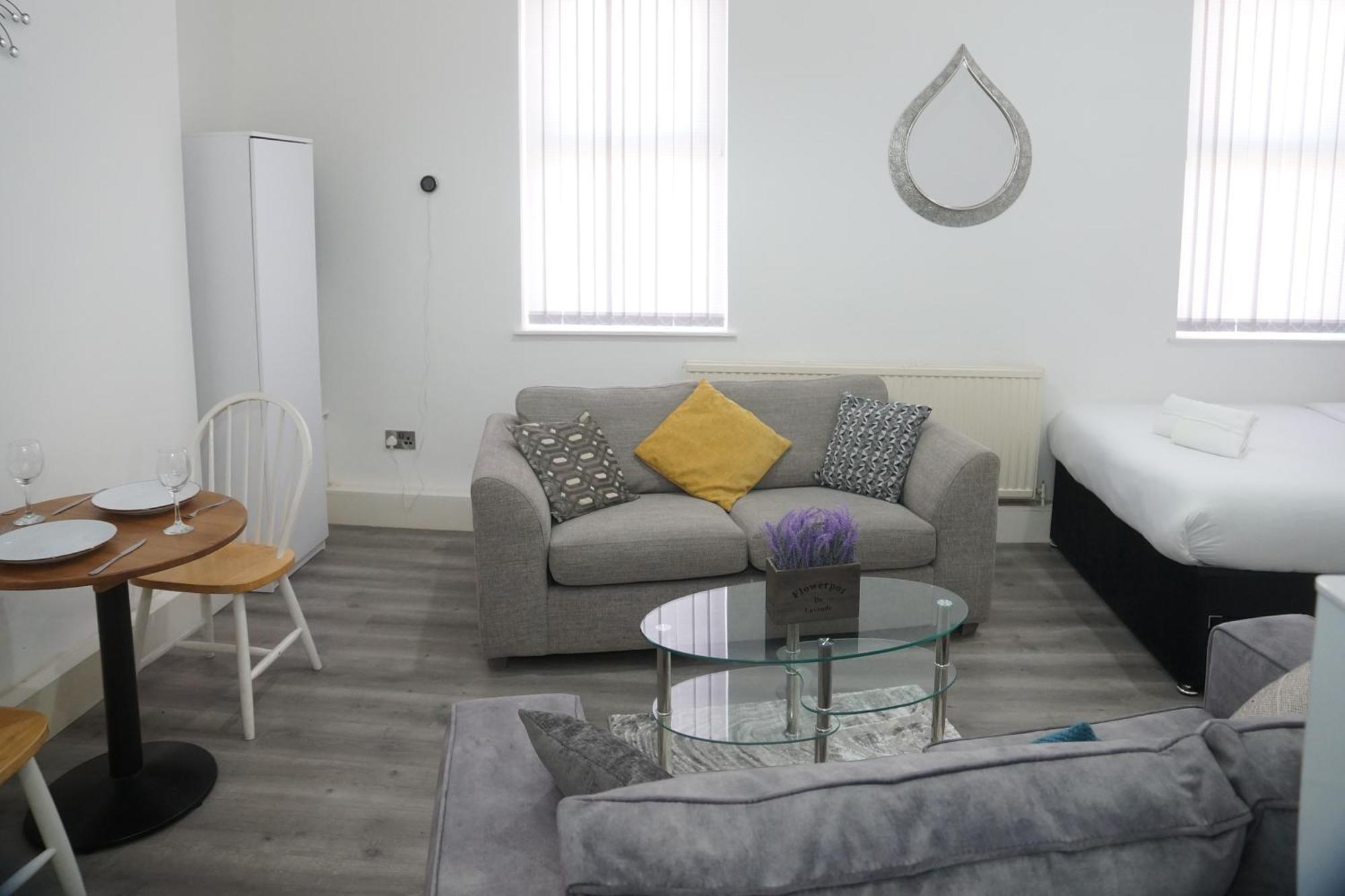 Affordably Elegant Apartments Close To Coop Live, Etihad Stadium And Manchester City Centre Exteriör bild